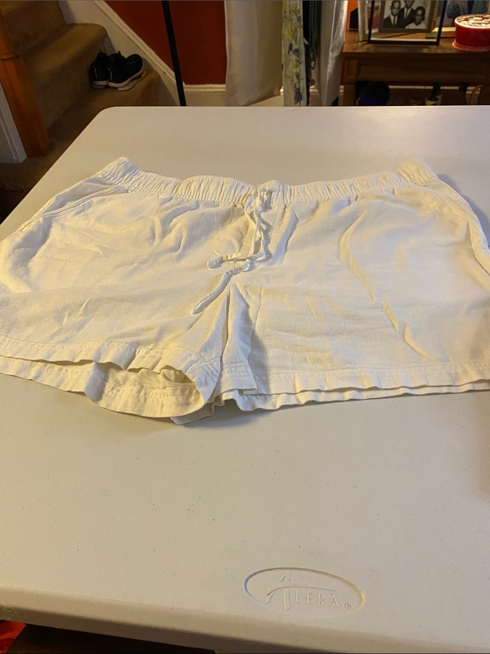 GAP White Women's Casual Drawstring Shorts